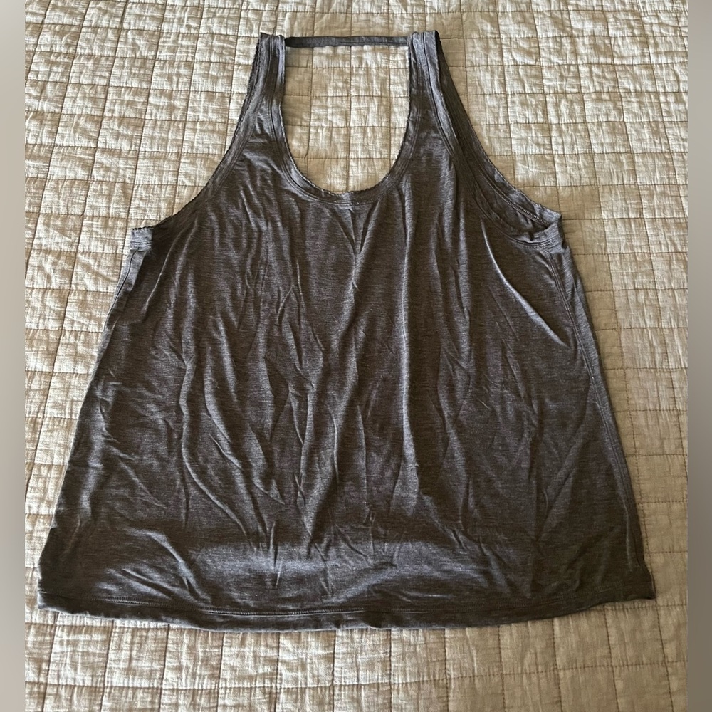Lululemon tank top